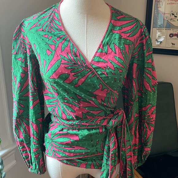 NWOT cotton tropical palm print wrap blouse - Picture 3 of 9